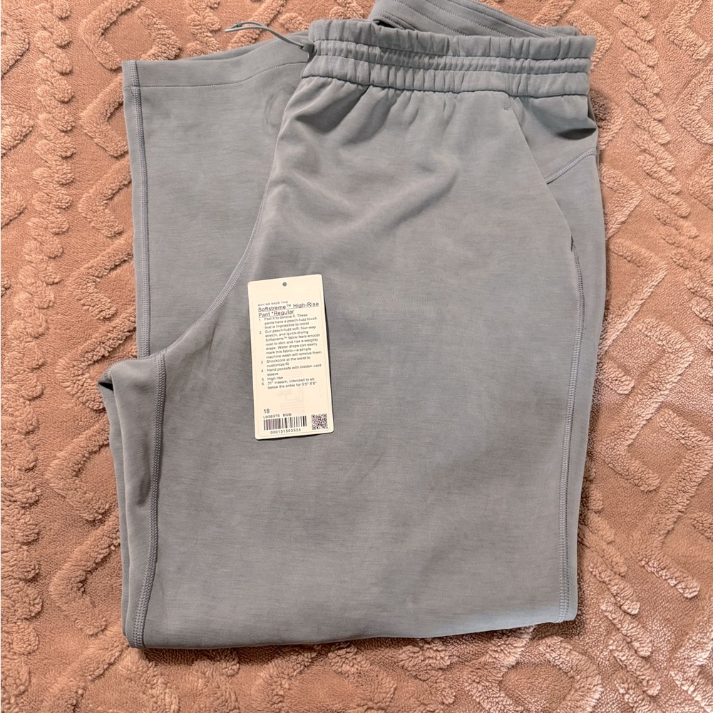 Lululemon Athletica Belgian Blue Softstreme High Rise Pant